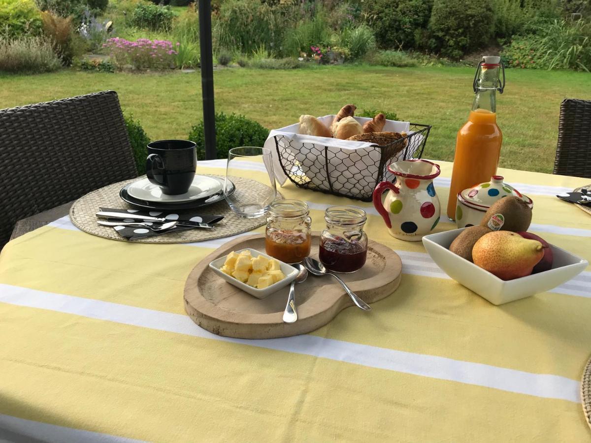 "Un Matin Au Jardin" Bed & Breakfast Francorchamps Exterior photo